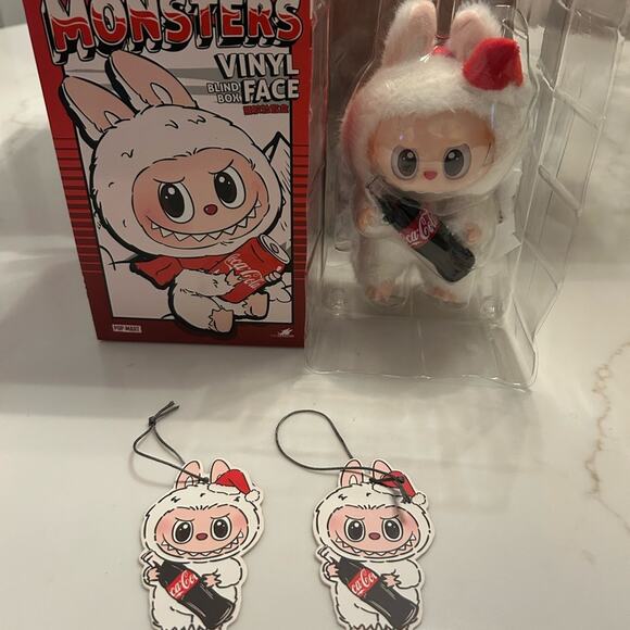 Pop Mart Labubu Coca-Cola The Monsters Vinyl Face Suprise Shake - Picture 4 of 6